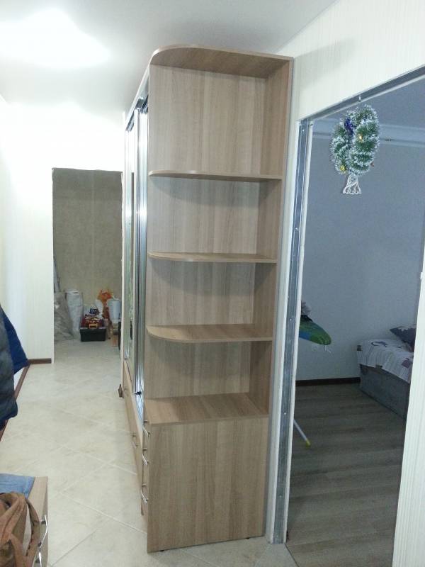 Продам шкаф-купе