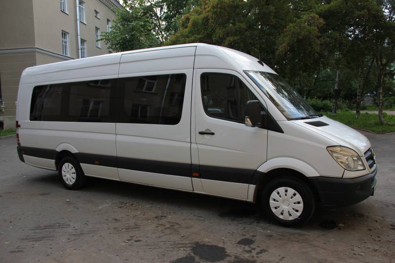 аренда микроавтобуса Mercedes 8-20 мест