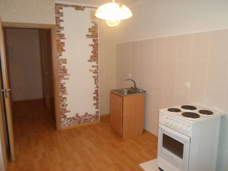 Сдам 2-х к.кв в Славянке за 13 тр