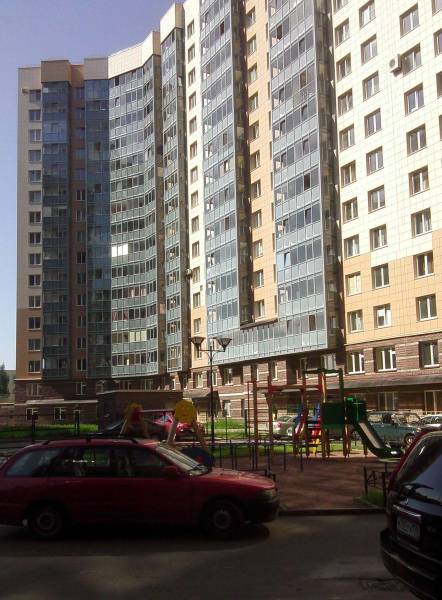 Продам евродвушку около метро, ул. Гжатская, 22