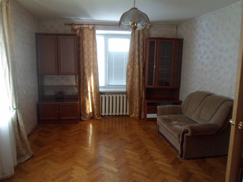 Сдается 1 к.кв в Пушкине за 20+свет