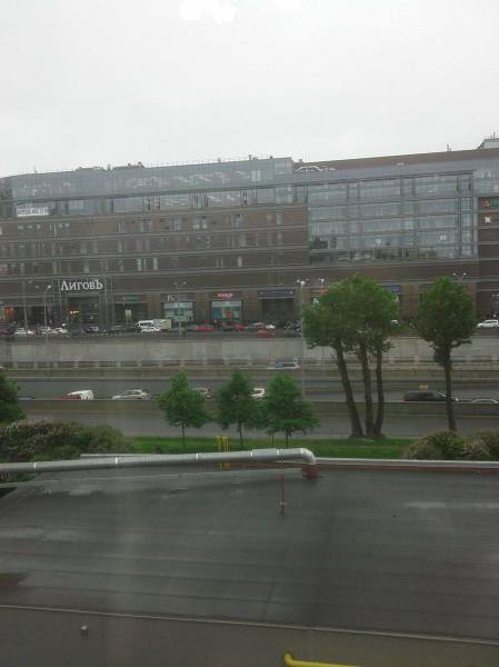 Сдам комнату около метро, ул. Воронежская